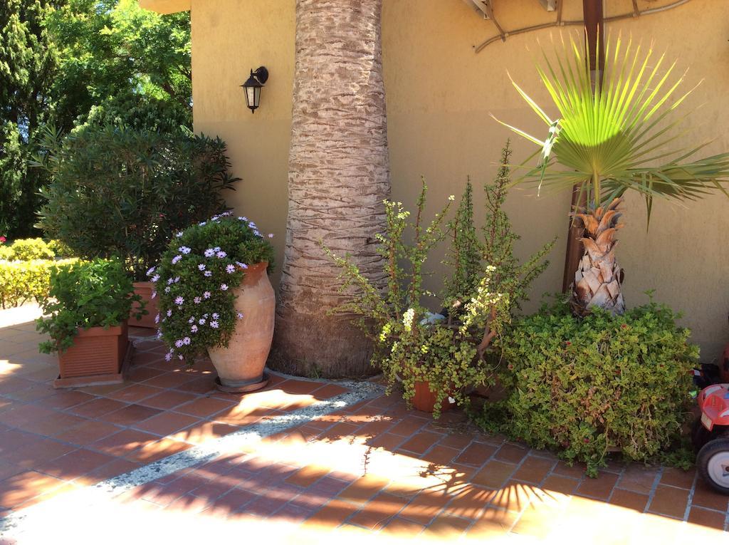 B&B Dolce Casa Syracuse Exterior photo