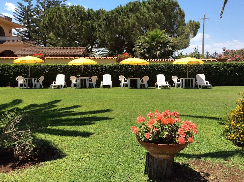 B&B Dolce Casa Syracuse Exterior photo